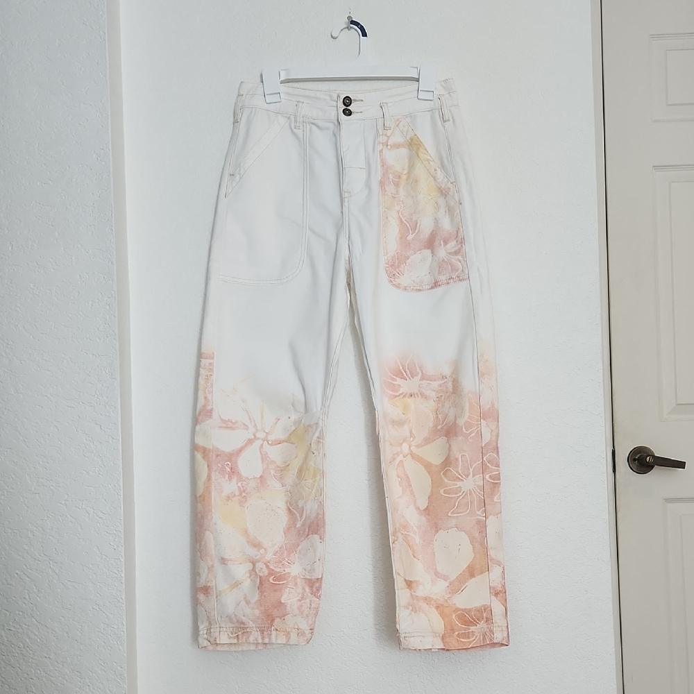 Pilcro Women's Barrel Leg Jeans - Cream and Pink Floral